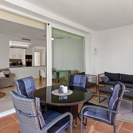 Apartmán Alcazaba Lagoon Family By Costarentals - Ref M14 *
