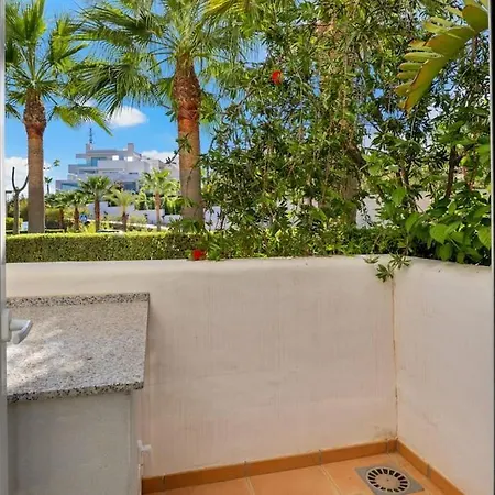 Apartmán Alcazaba Lagoon Family By Costarentals - Ref M14 *