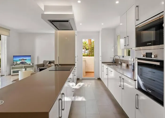 Alcazaba Lagoon By Costarentals - Ref M14 Apartamento